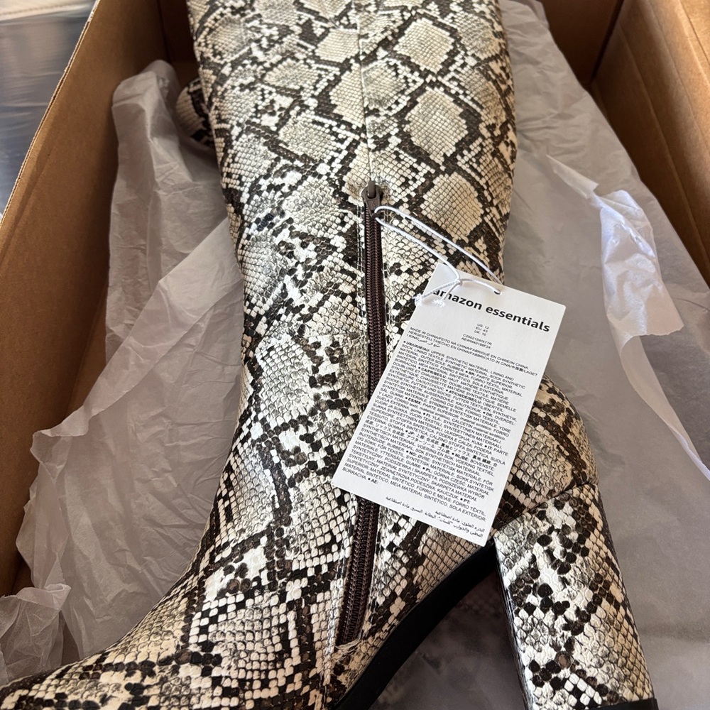 Amazon Essentials Faux Snake Print wide calf knee boots new size 12
